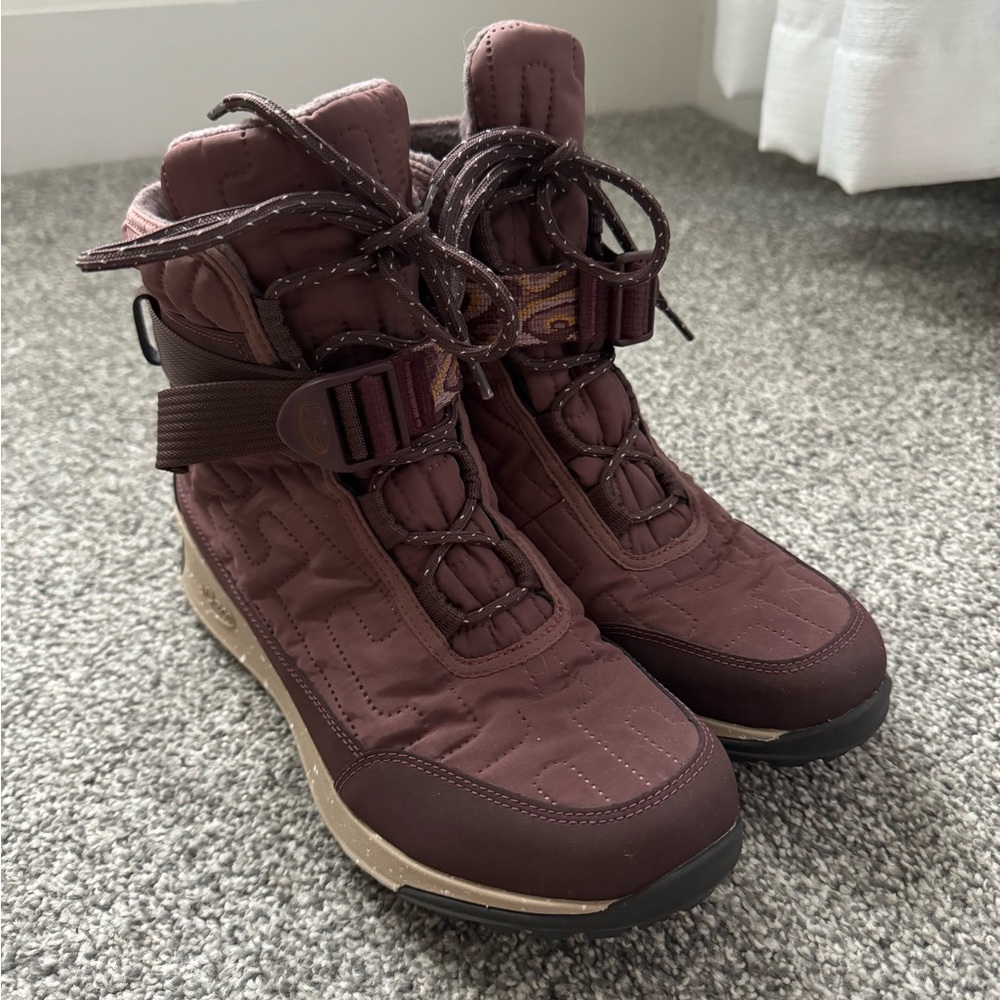 Chaco Borealis Women’s Boots Size 10 EXCELLENT CONDITION